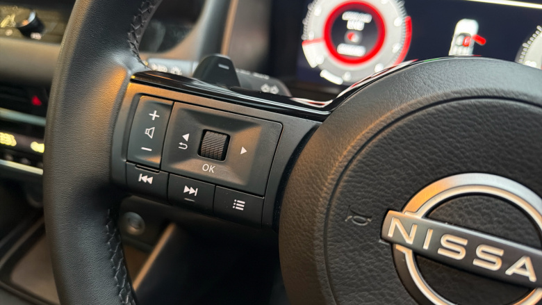 Nissan Qashqai 1.3 DiG-T MH 158 N-Connecta 5dr Xtronic Petrol Hatchback